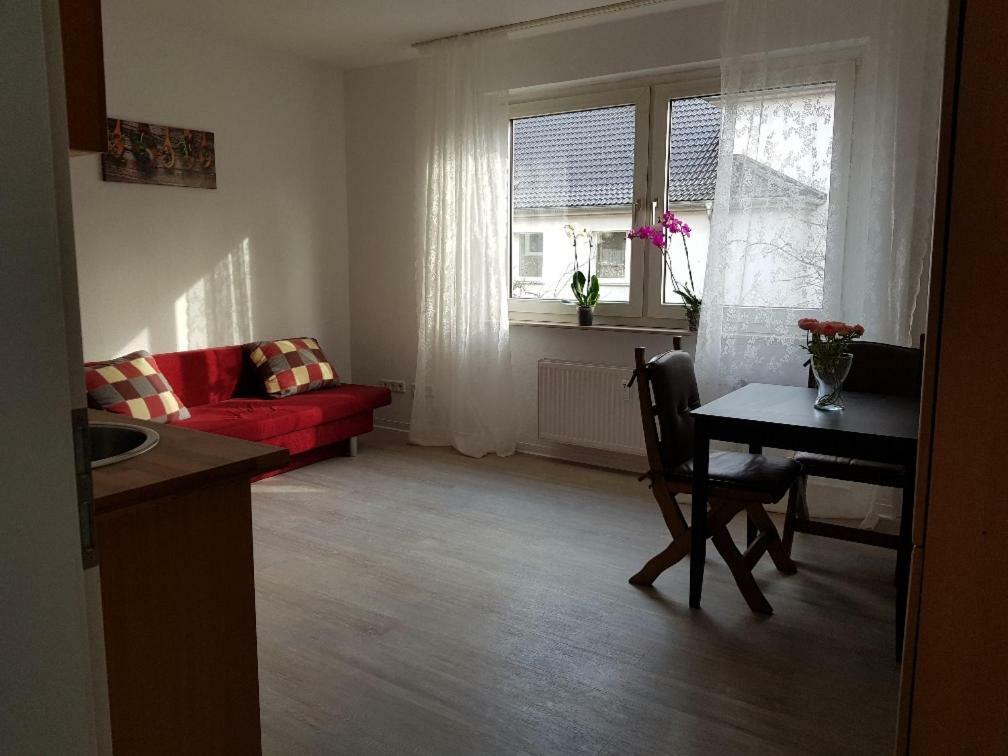 Helle Ferienwohnung An Der Rheinpromenade 50 Qm Duisbourg Extérieur photo