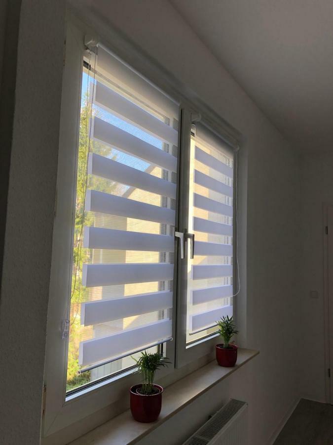 Helle Ferienwohnung An Der Rheinpromenade 50 Qm Duisbourg Extérieur photo