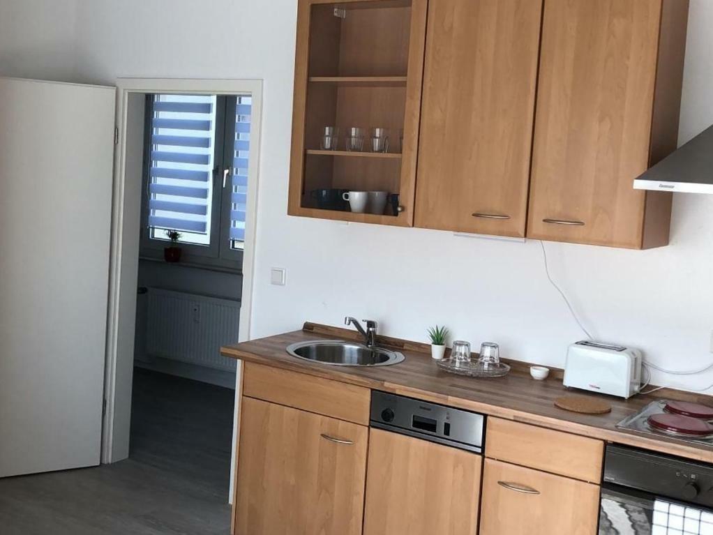 Helle Ferienwohnung An Der Rheinpromenade 50 Qm Duisbourg Extérieur photo